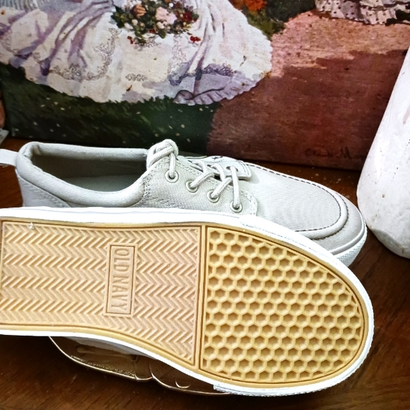 👟👟OLD NAVY CANVAS BOAT SHOES 🎁NEW!!!,SIZE 5,GIVE A FABULOUS GIFT. - Picture 3 of 12